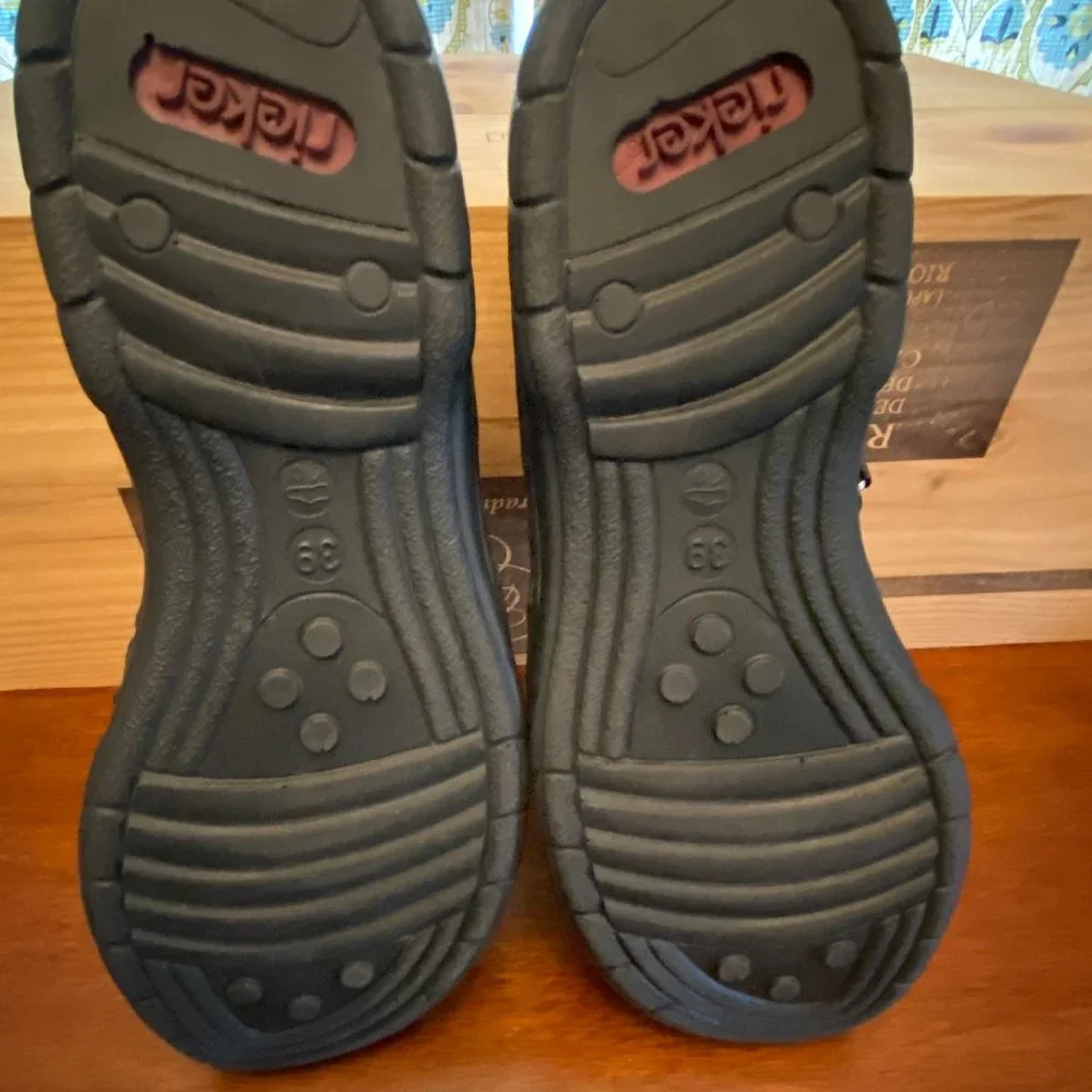Rieker Women's Black Leather Adjustable Strap Sandals - Picture 13 of 16